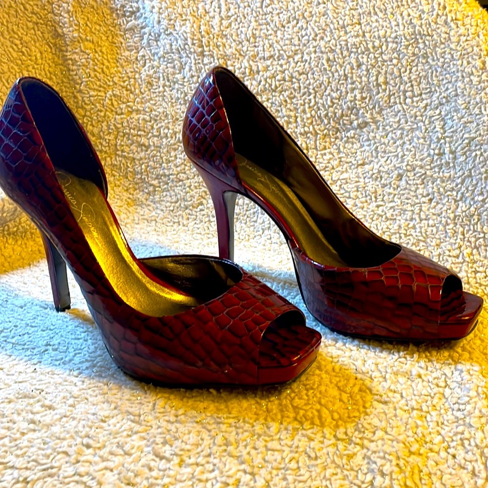Jessica Simpson 3.5 inch heels. Maroon with a snakeskin texture. Peep toe